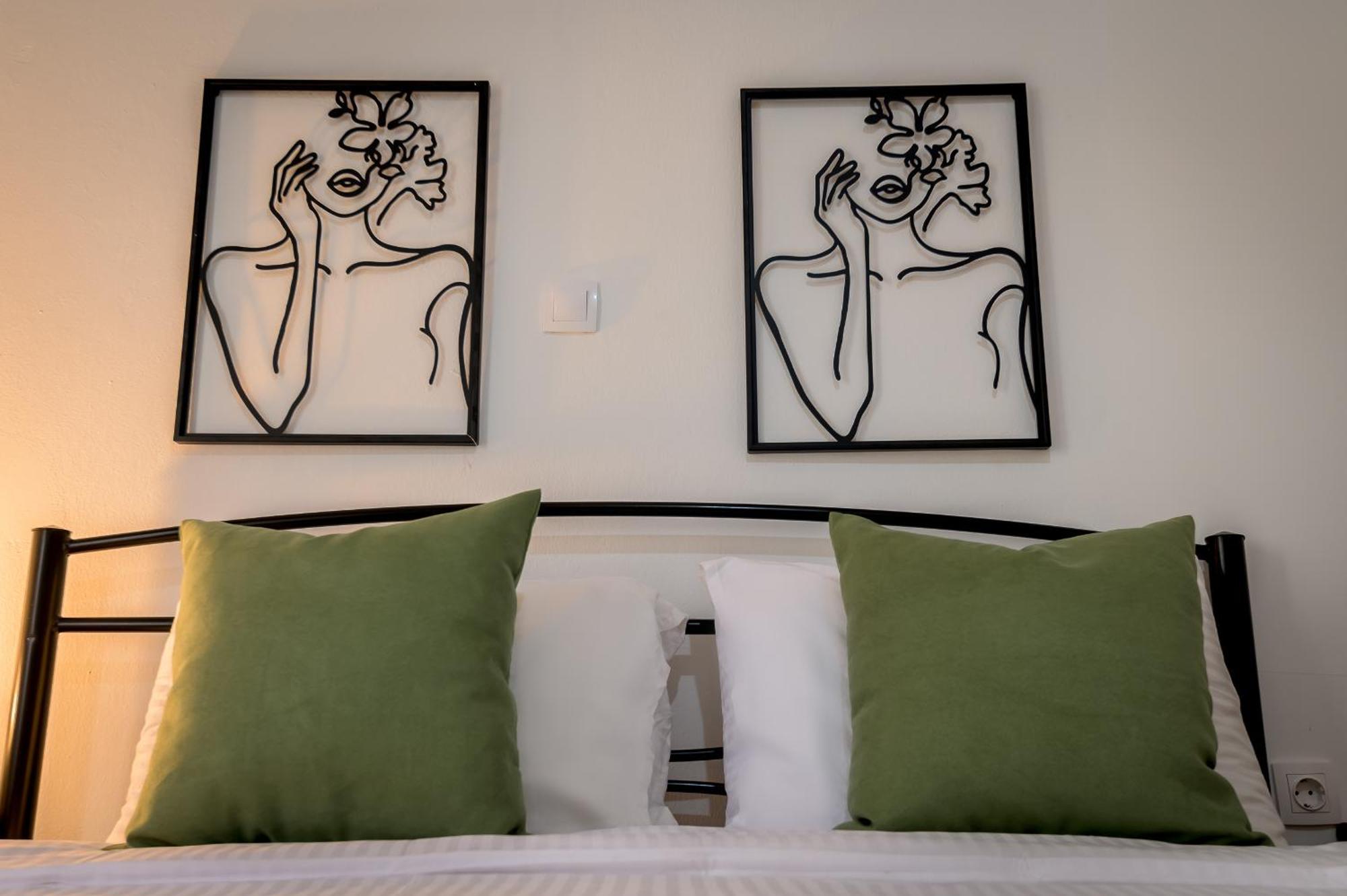 Delfini Bliss 1 Apartment