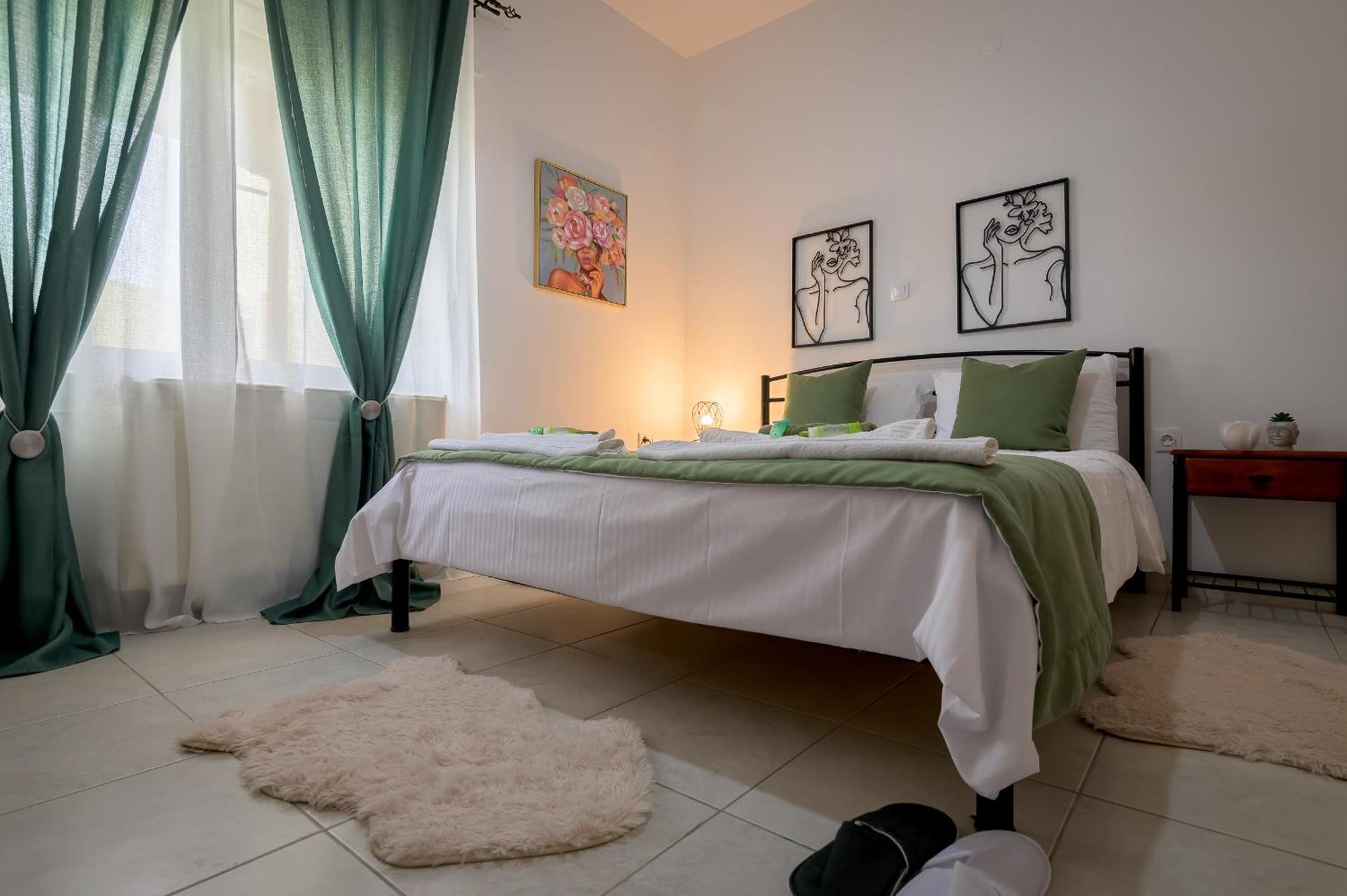 Apartment Delfini Bliss 1 *